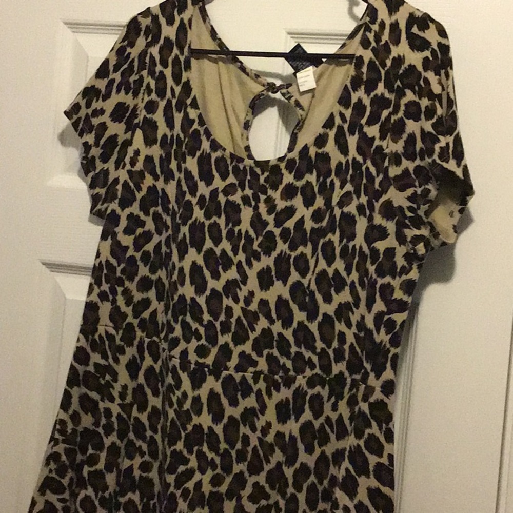 Cheetah peplum top